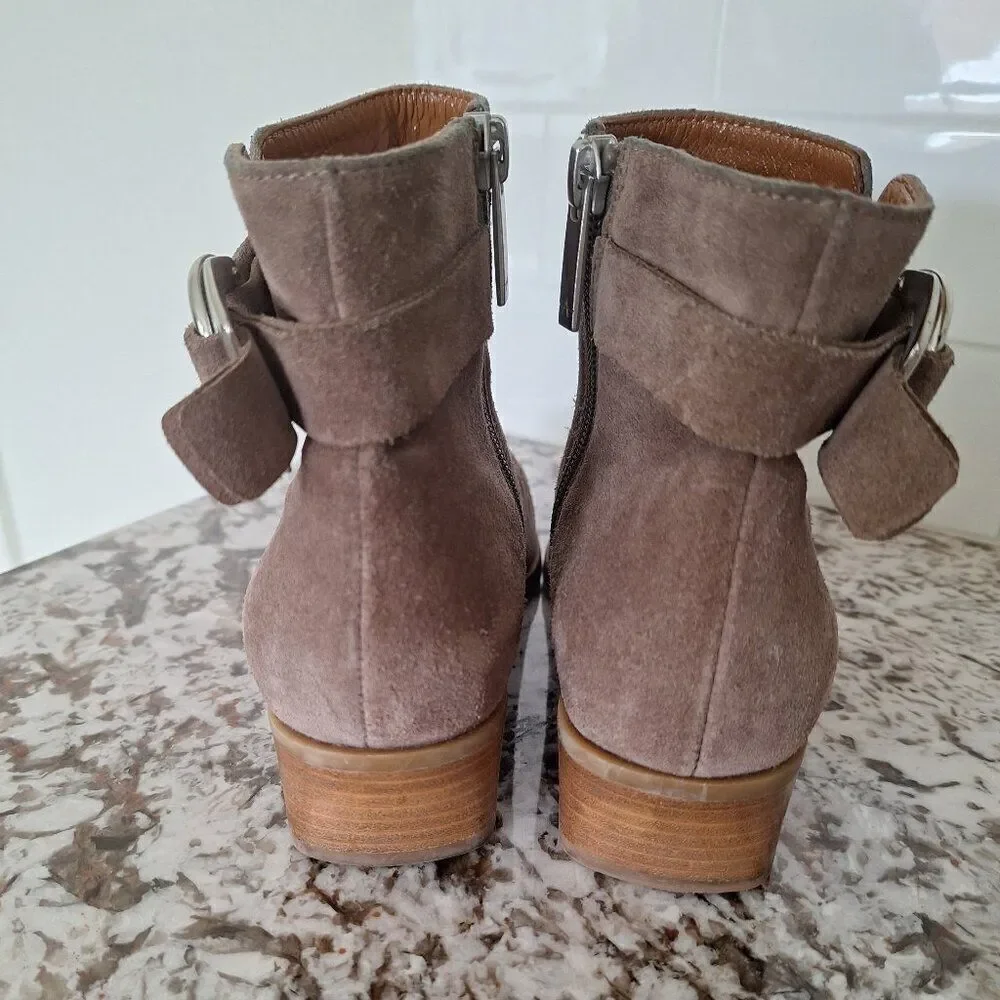 Aqutalia Suede Ankle  Booties‎ Size 6.5